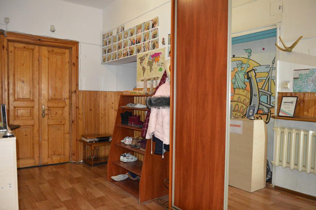 Lviv Lucky Hostel Exterior foto